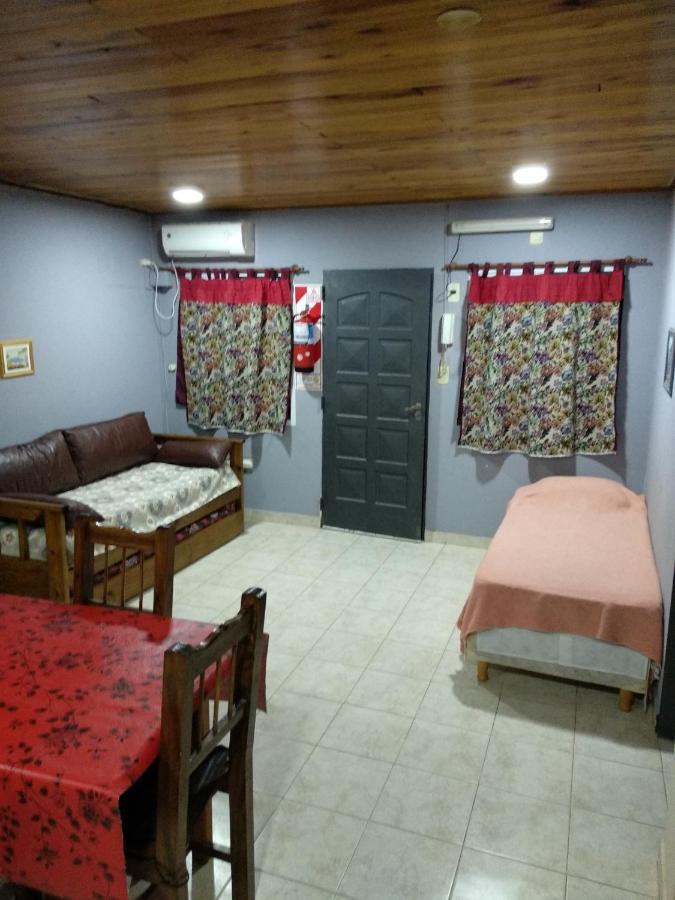 אפרטהוטל Colón Bungalows Yo Ju מראה חיצוני תמונה