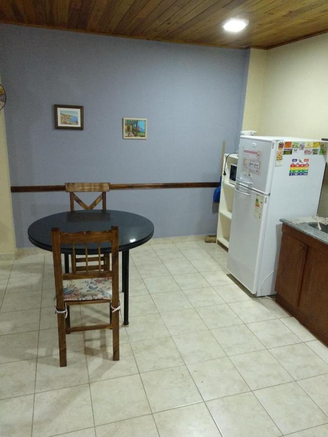 אפרטהוטל Colón Bungalows Yo Ju מראה חיצוני תמונה