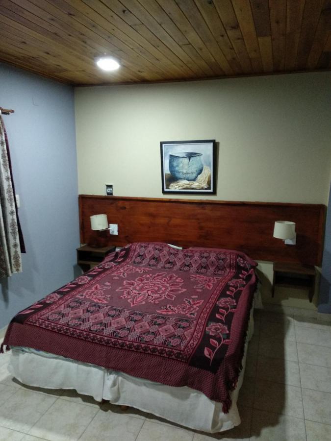 אפרטהוטל Colón Bungalows Yo Ju מראה חיצוני תמונה